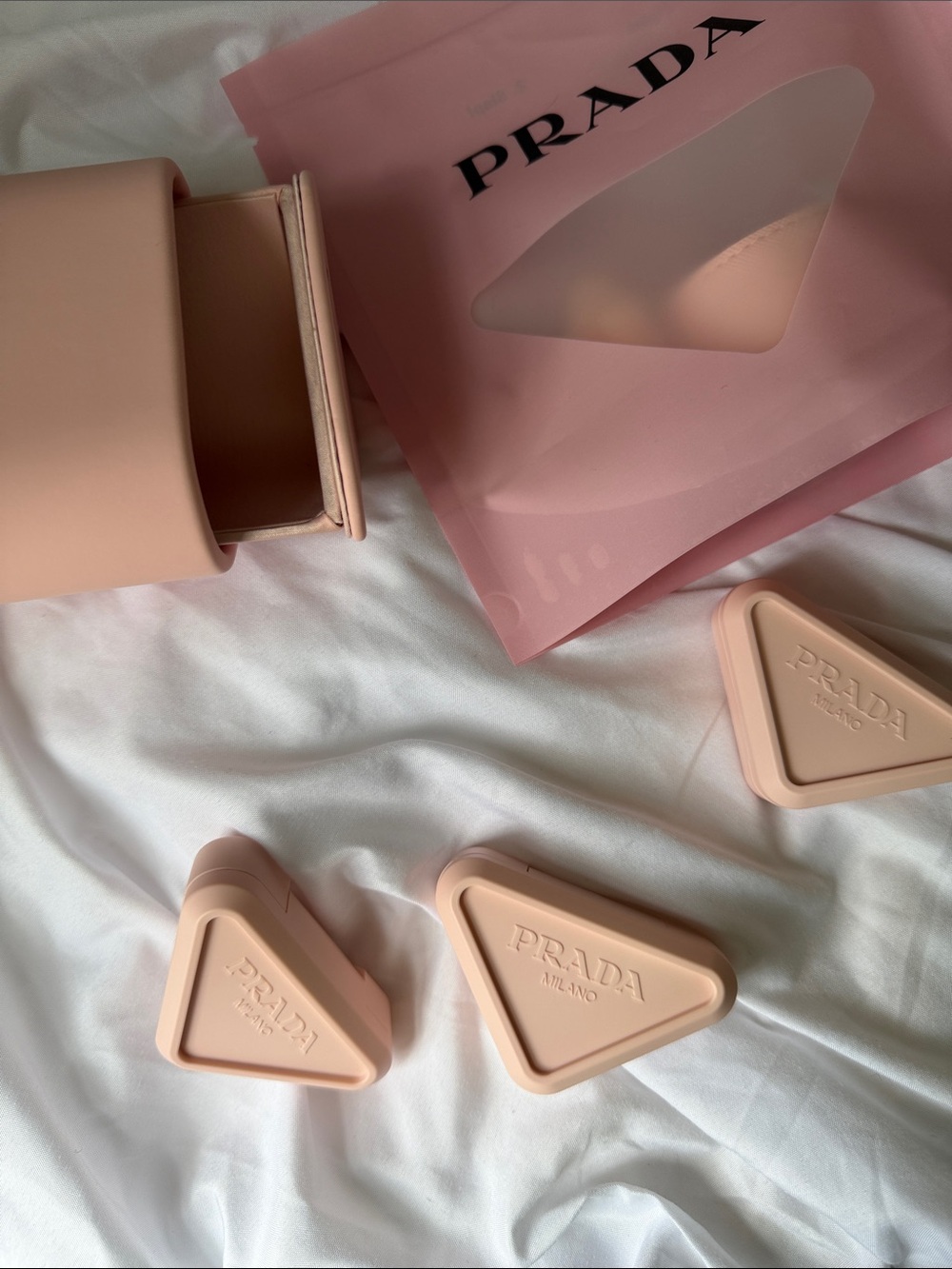 NEW Prada Beauty Prada Touch 3X Blushes With PR Packaging - Picture 2 of 4